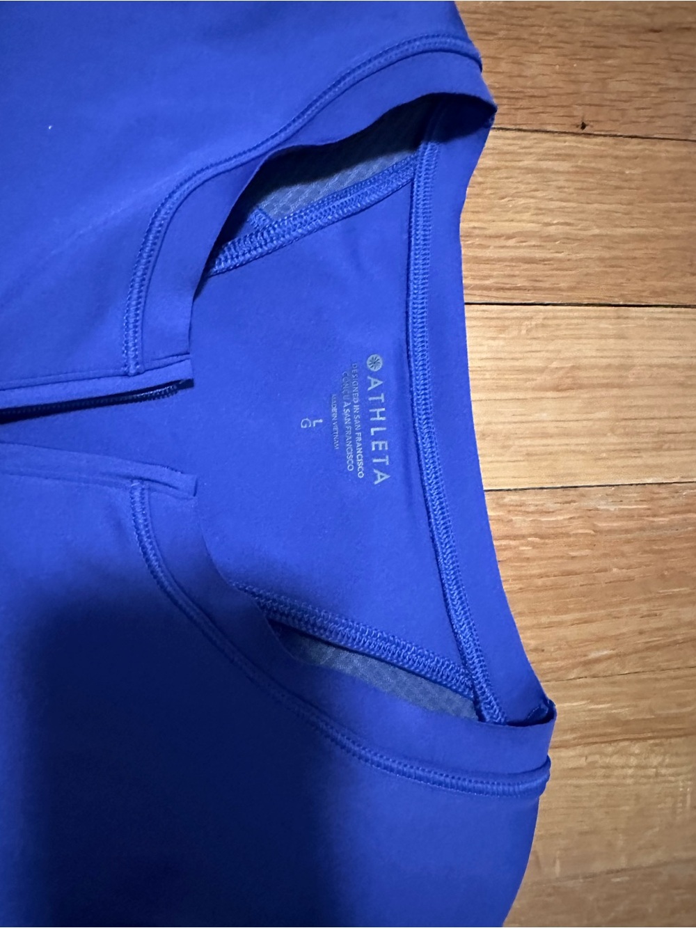 Athleta Crop Top with Zipper Size Large - Picture 2 of 5
